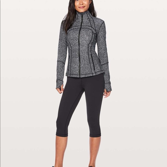 Lululemon Define Jacket - Picture 4 of 4